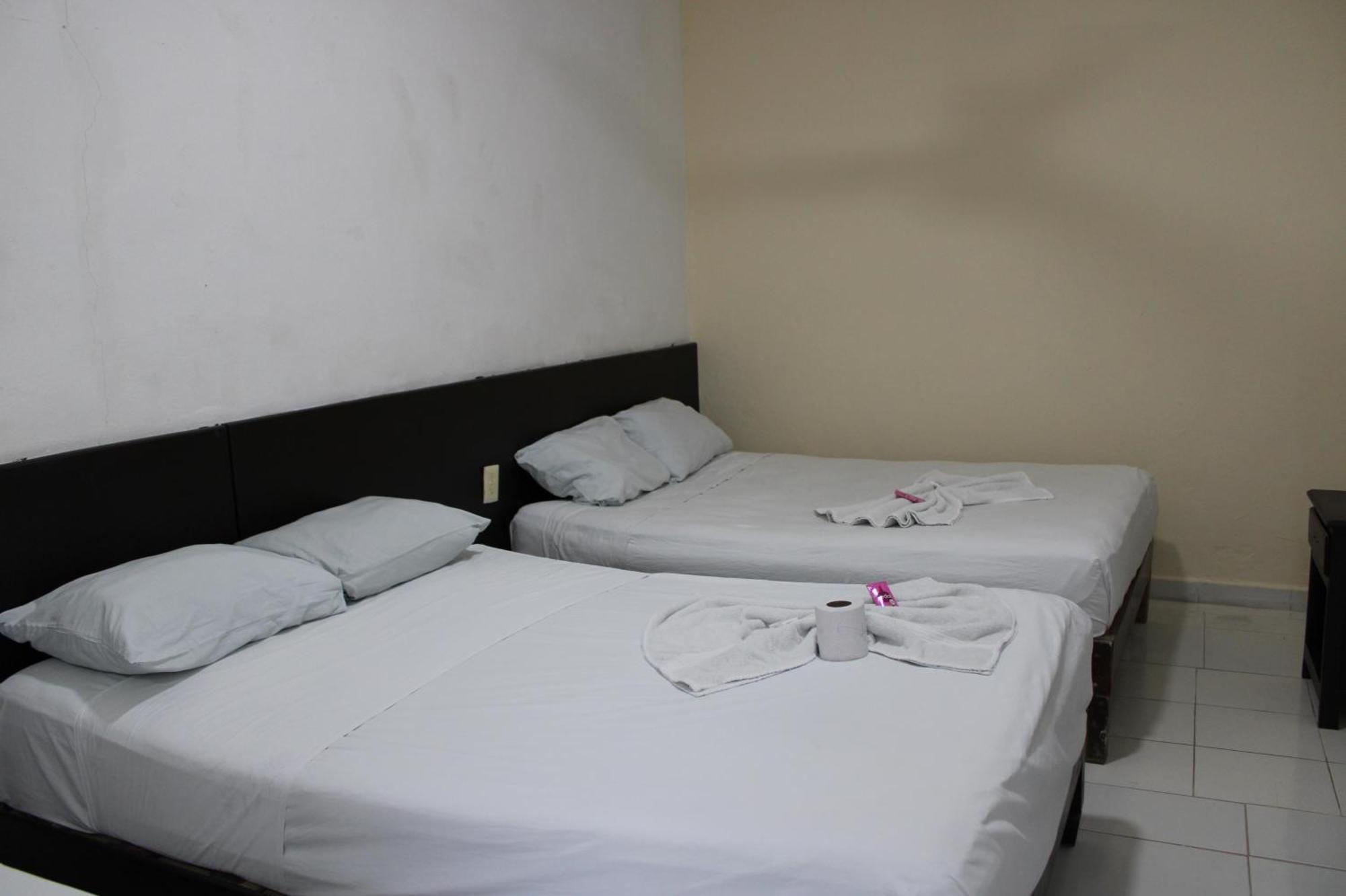 Oyo Hotel Colibri 체투말 외부 사진